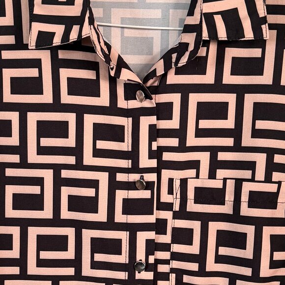 Women's Blouse - Picture 2 of 2